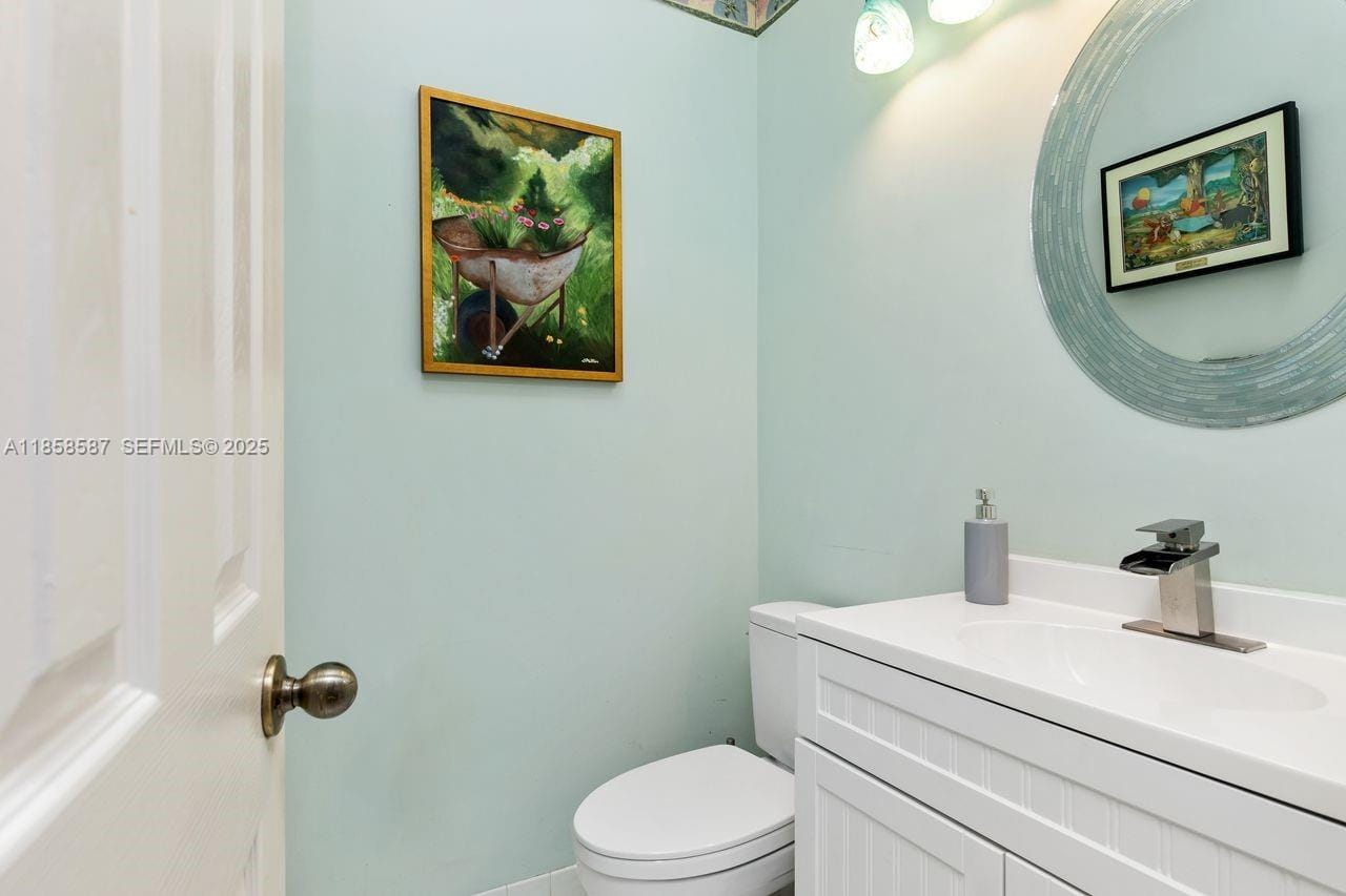 720 Verona Lake Drive — photo 10