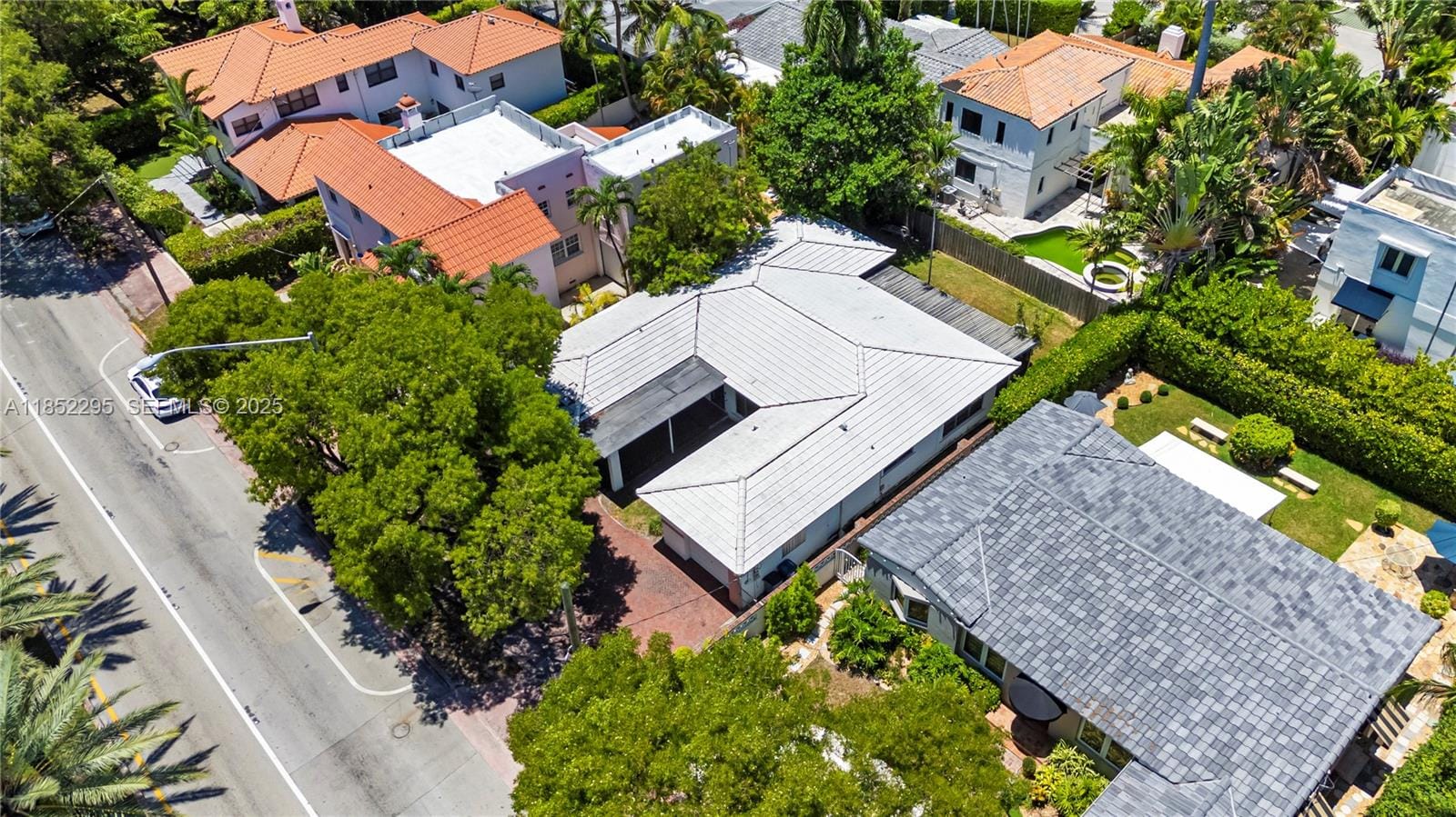 4322 Alton Road, Miami Beach, FL 33140 photo 9