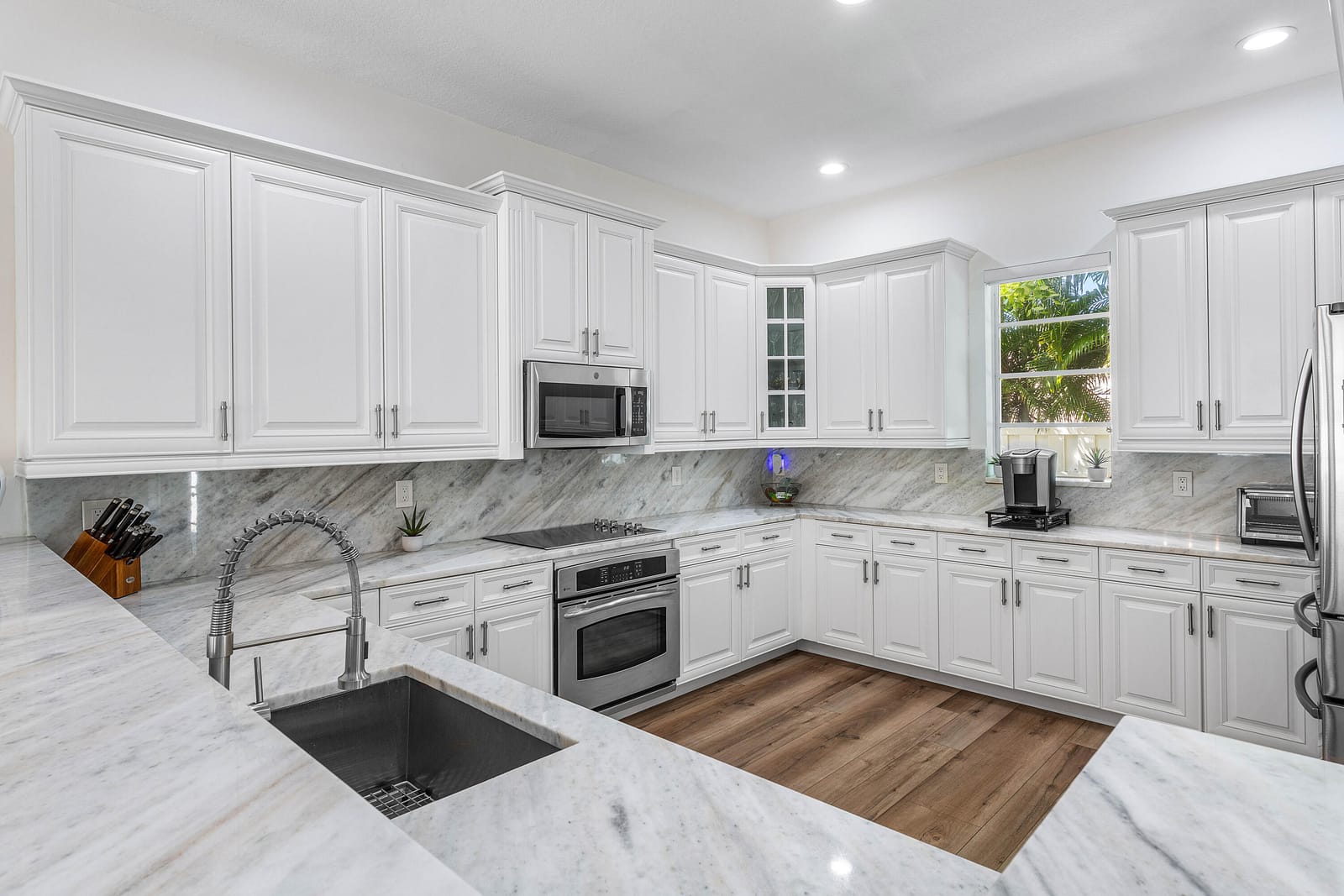 121 Via Poinciana Lane, Boca Raton, FL 33487 photo 15