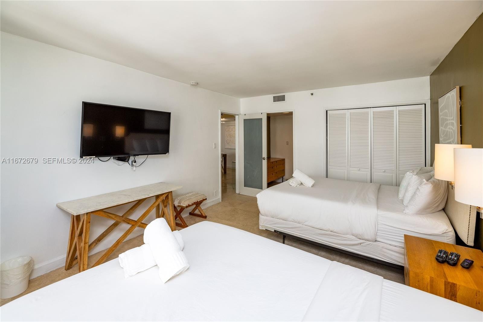 5225 Collins Avenue 1114 — photo 10