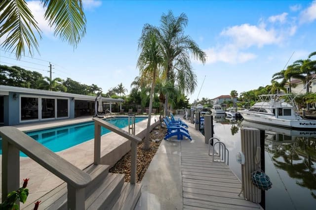 2340 NE 49th Street, sold in Coral Key Villas, Lighthouse Point, FL