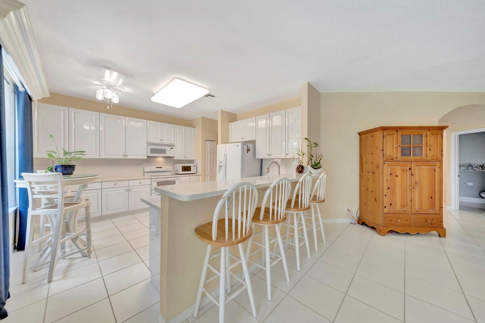 16412 Diamond Place — photo 8