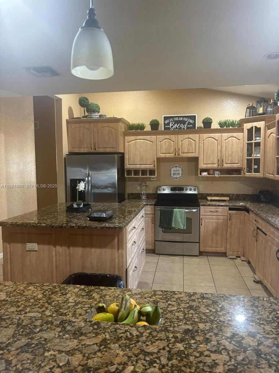330 N Deerfield Avenue, Deerfield Beach, FL 33441 photo 17