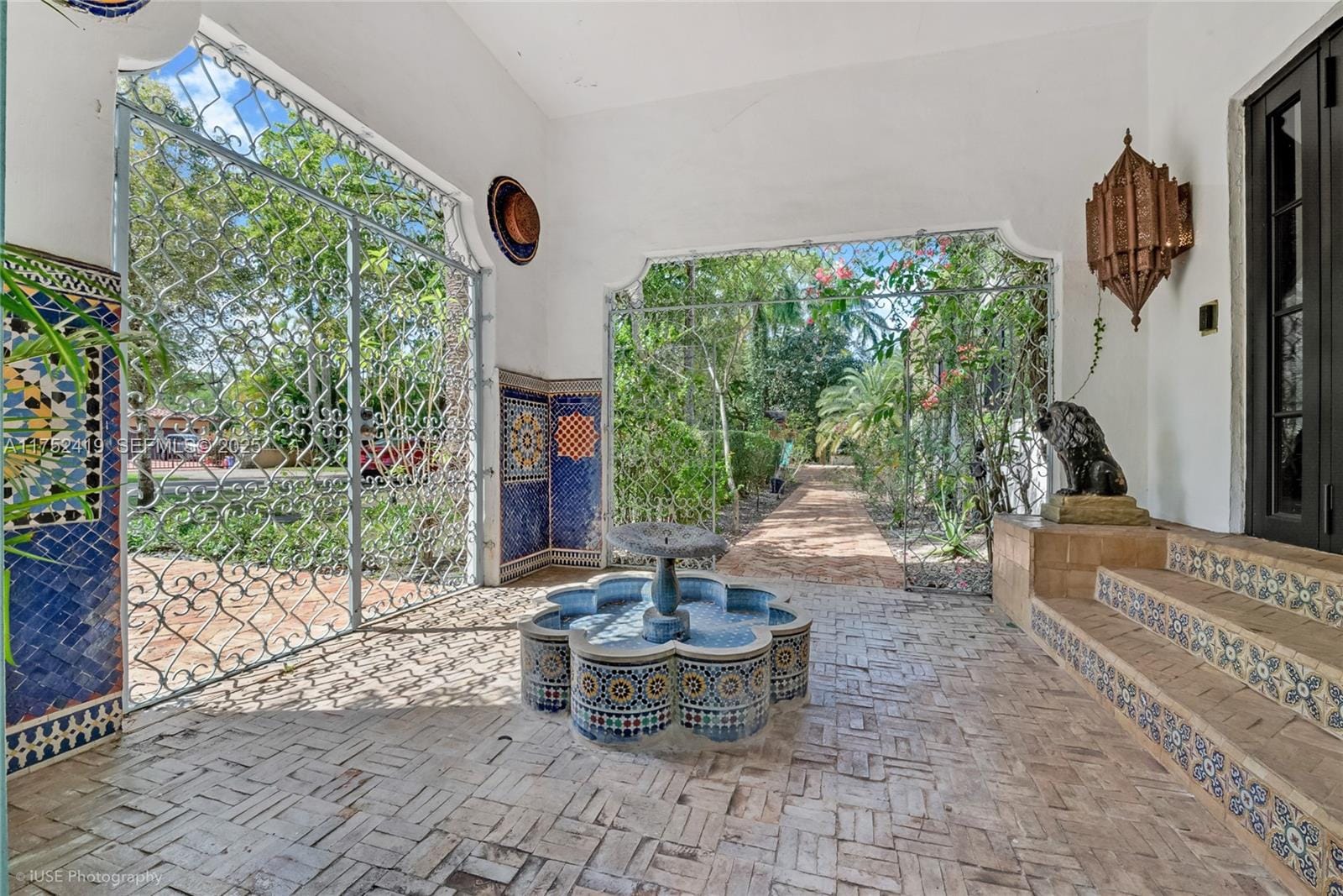 1624 Granada Boulevard, Coral Gables, FL 33134 photo 22