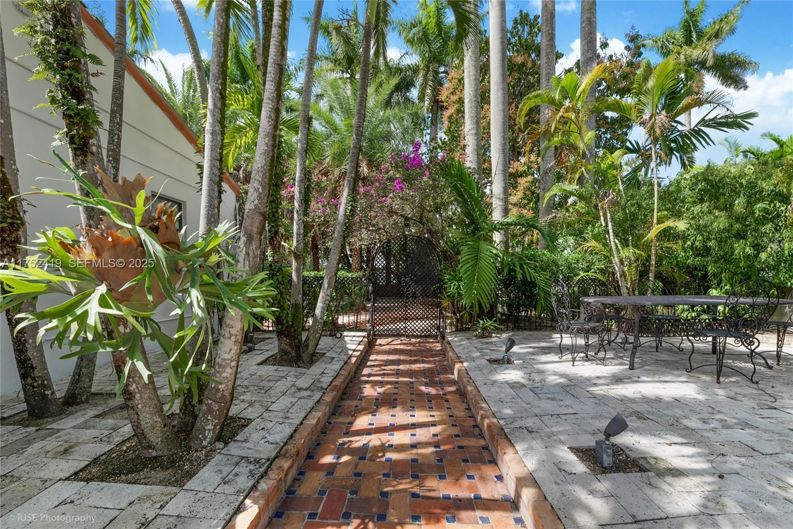 1624 Granada Boulevard, Coral Gables, FL 33134 photo 26