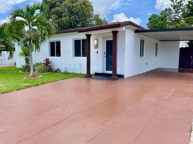 330 W 40th Place, Hialeah, FL 33012, Hialeah