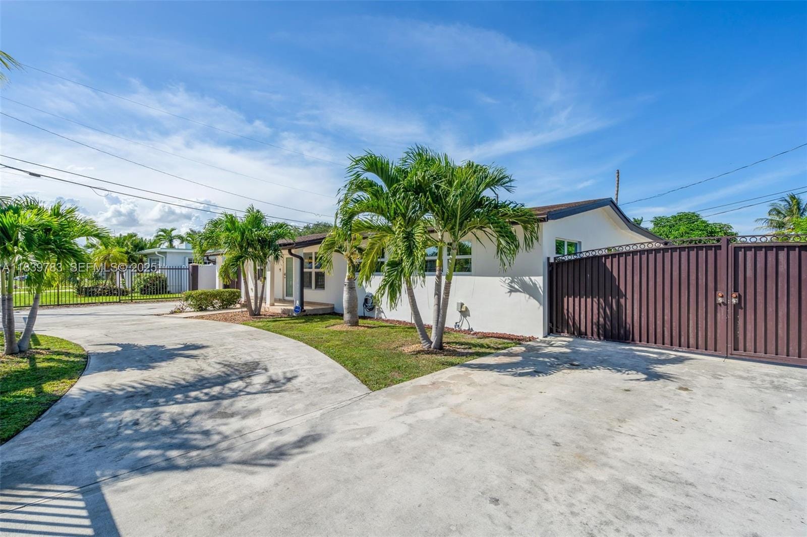 3501 Fairfax Drive, Fort Lauderdale, FL 33312 photo 4