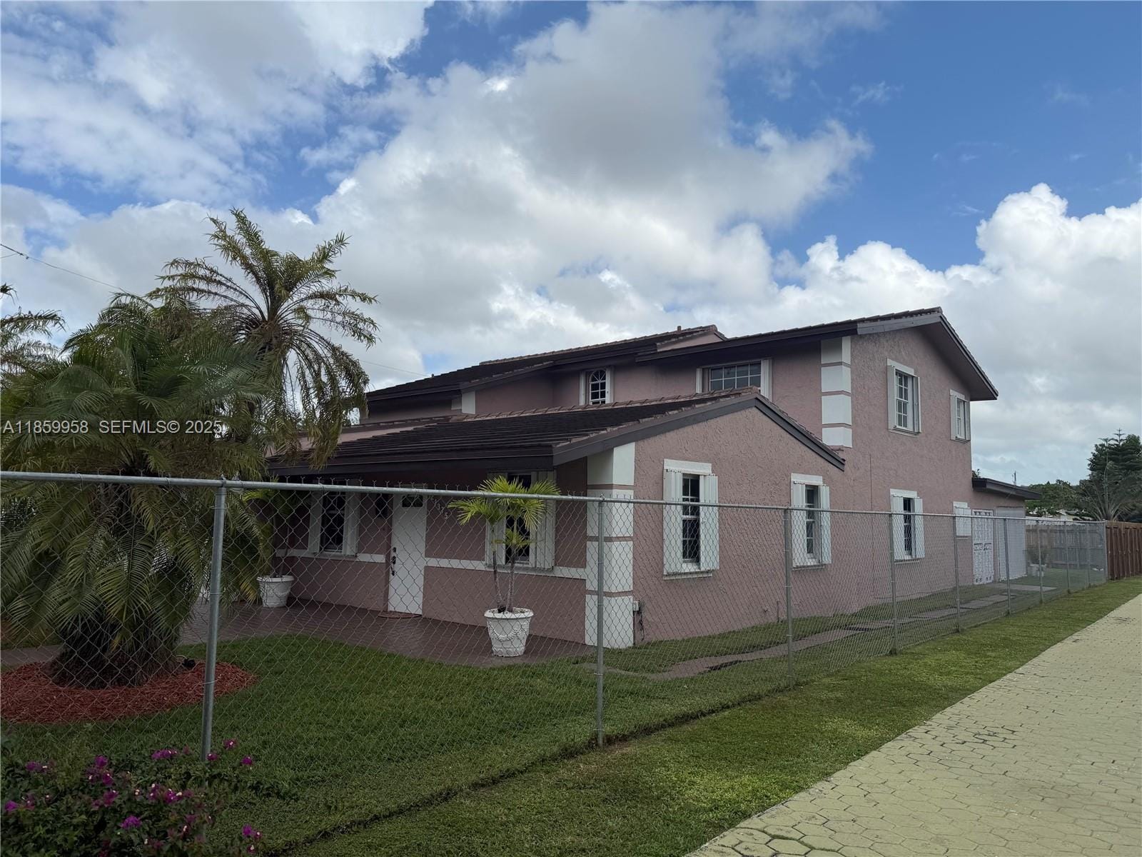 21375 SW 122nd Avenue, Miami, FL 33177
