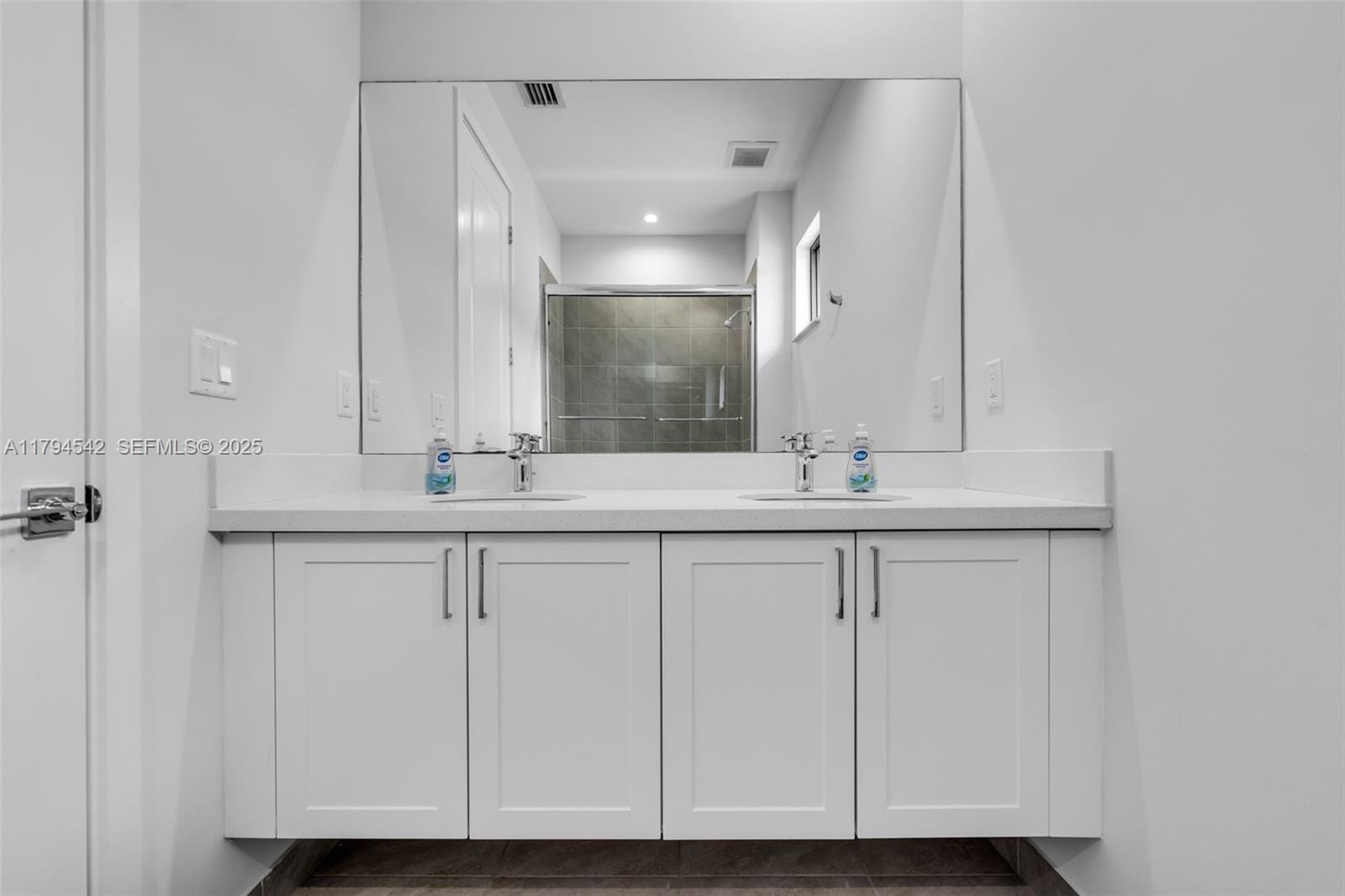 4445 NW 82nd Avenue, Doral, FL 33166 photo 18