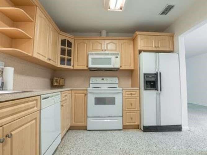 3210 SW 118th Court — photo 3