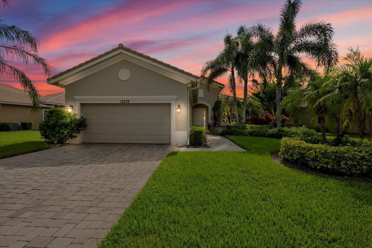 12276 Aviles Circle, Palm Beach Gardens, FL 33418