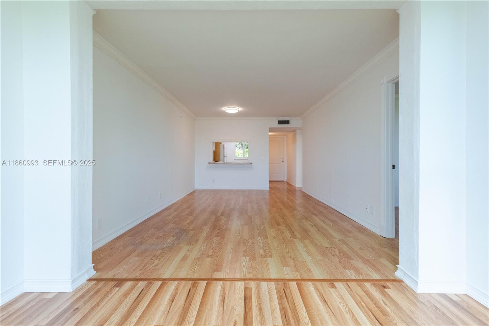 9420 Poinciana Place 210, Davie, FL 33324