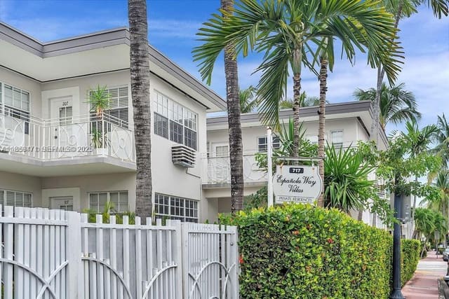 717 Espanola Way 211, sold in Espanola Way Villas Condo, Miami Beach, FL