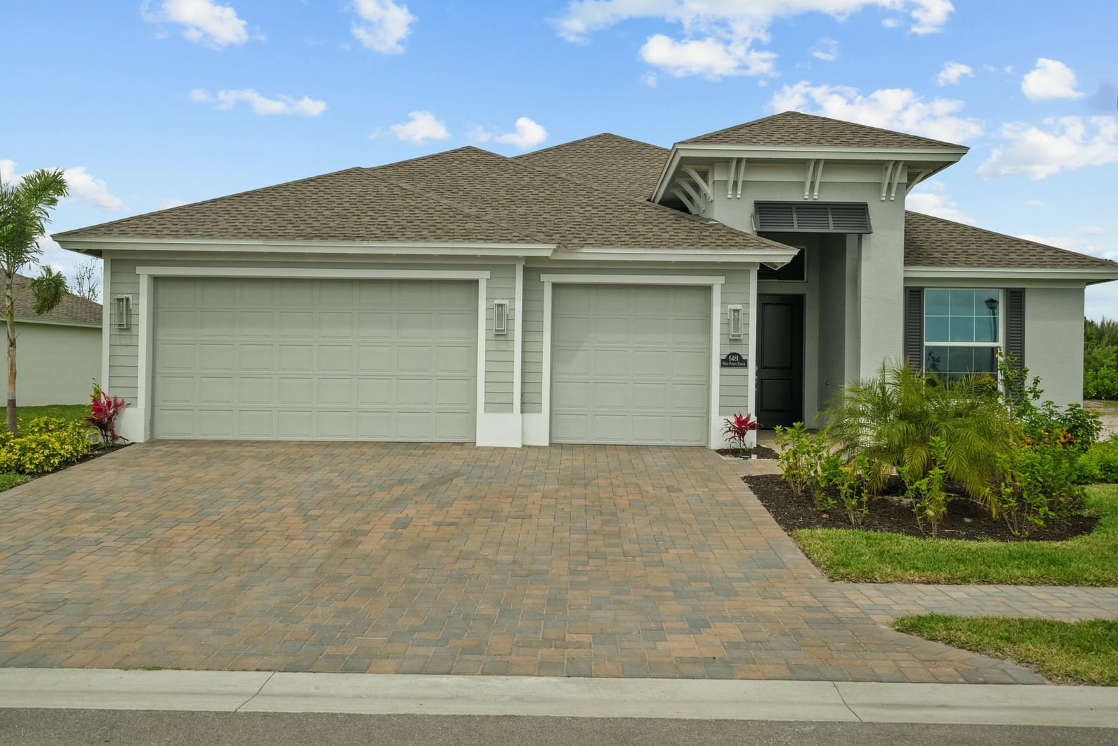 6435 High Pointe Circle, Vero Beach, FL 32967 photo 2