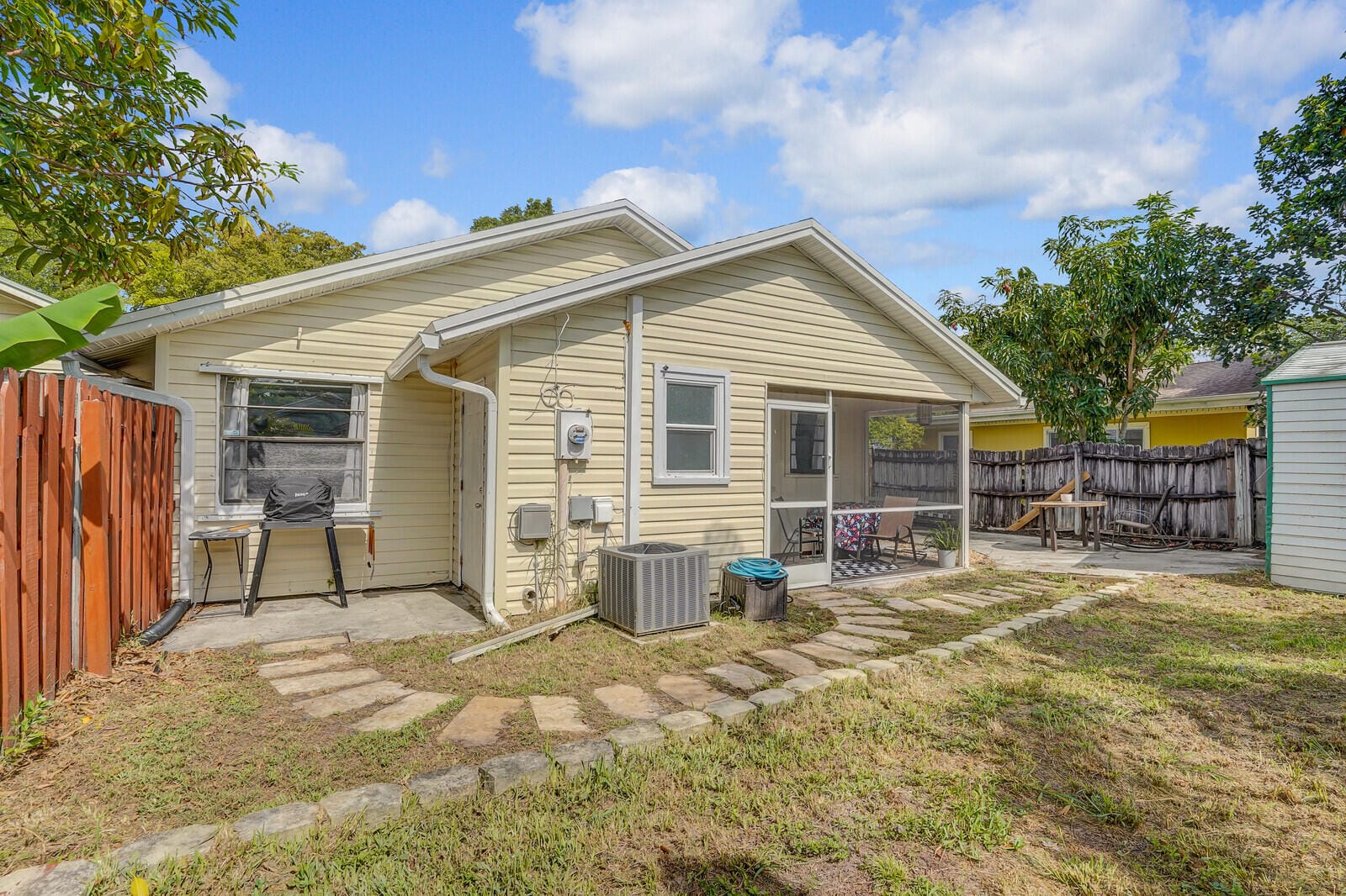 8716 Crater Terrace — photo 6