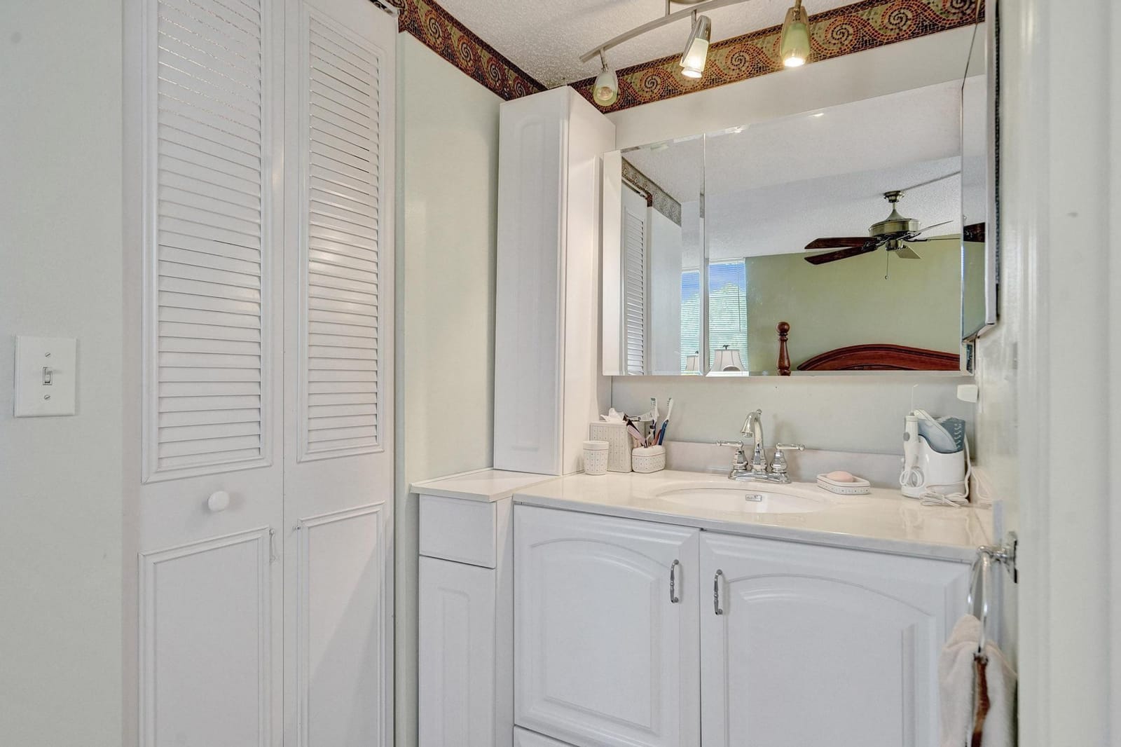 9340 Lagoon Place 309, Davie, FL 33324 photo 20