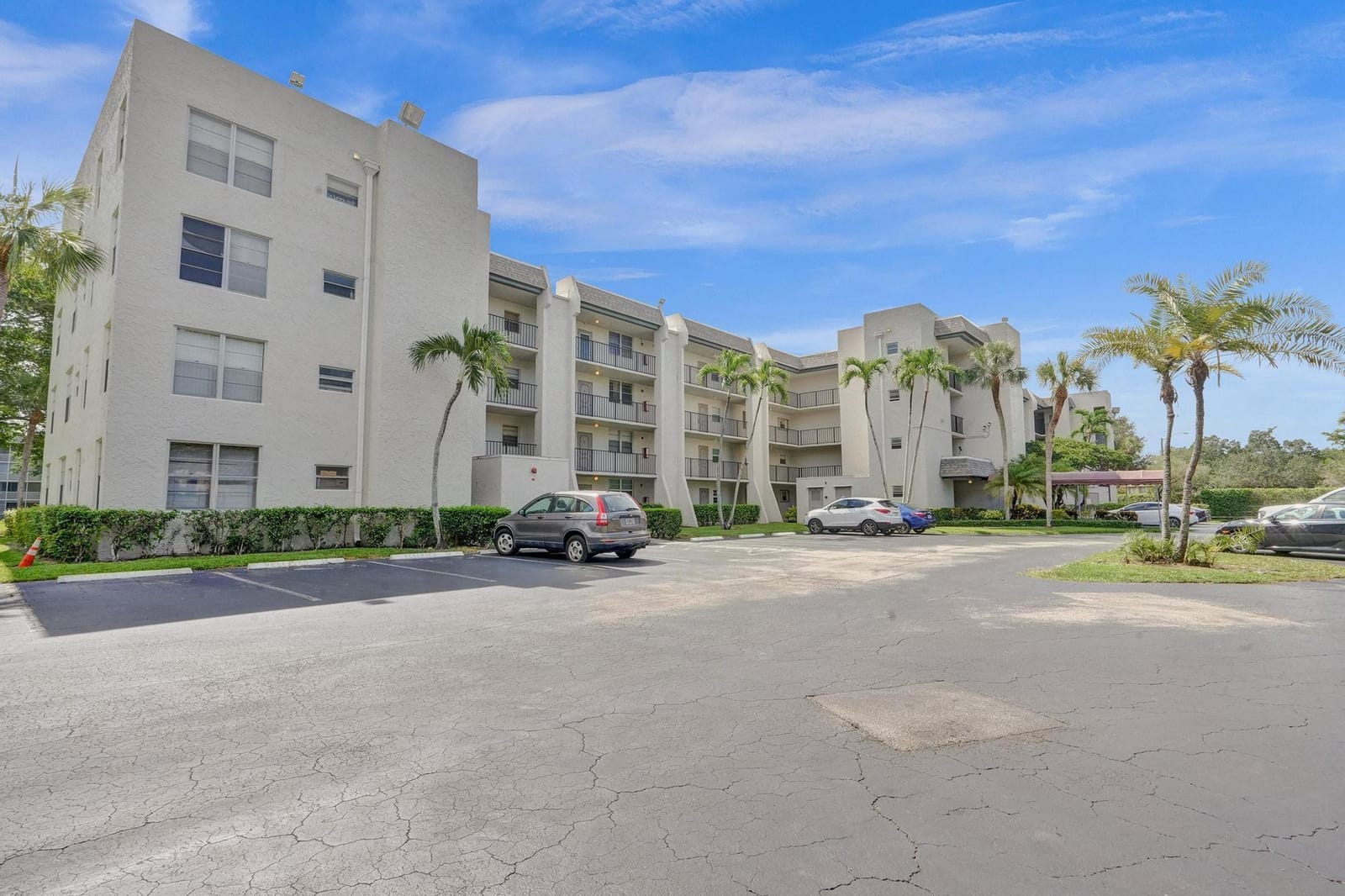 9340 Lagoon Place 309, Davie, FL 33324 photo 29