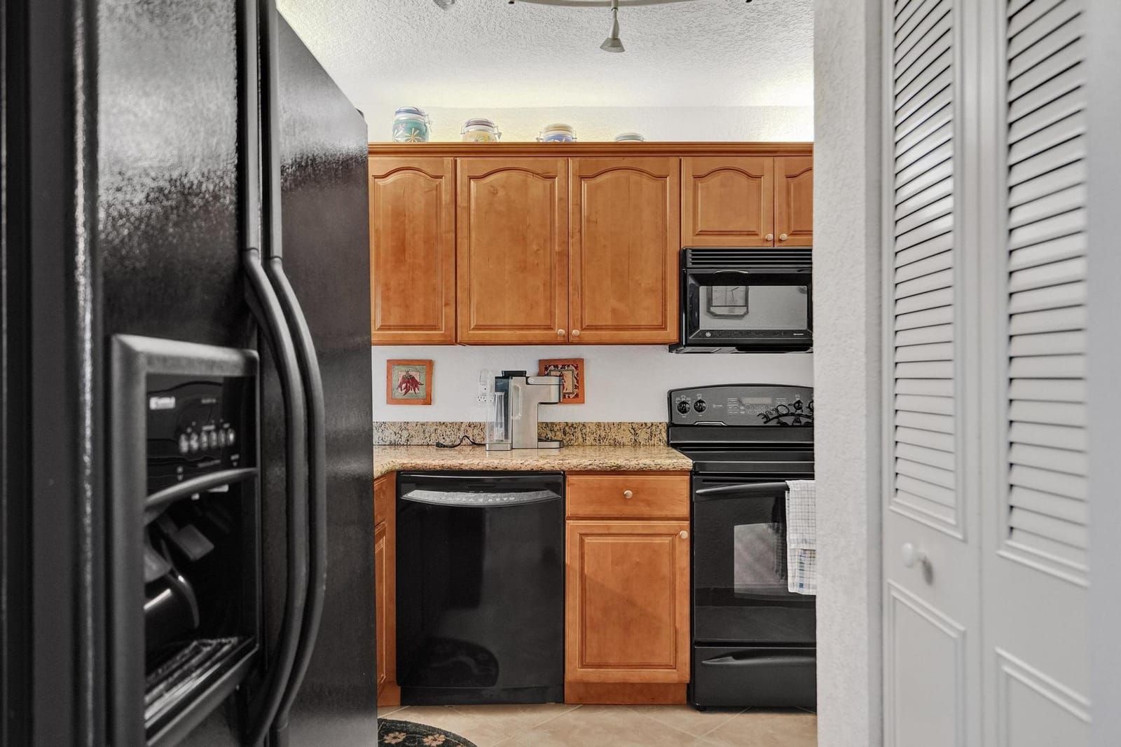 9340 Lagoon Place 309, Davie, FL 33324 photo 4