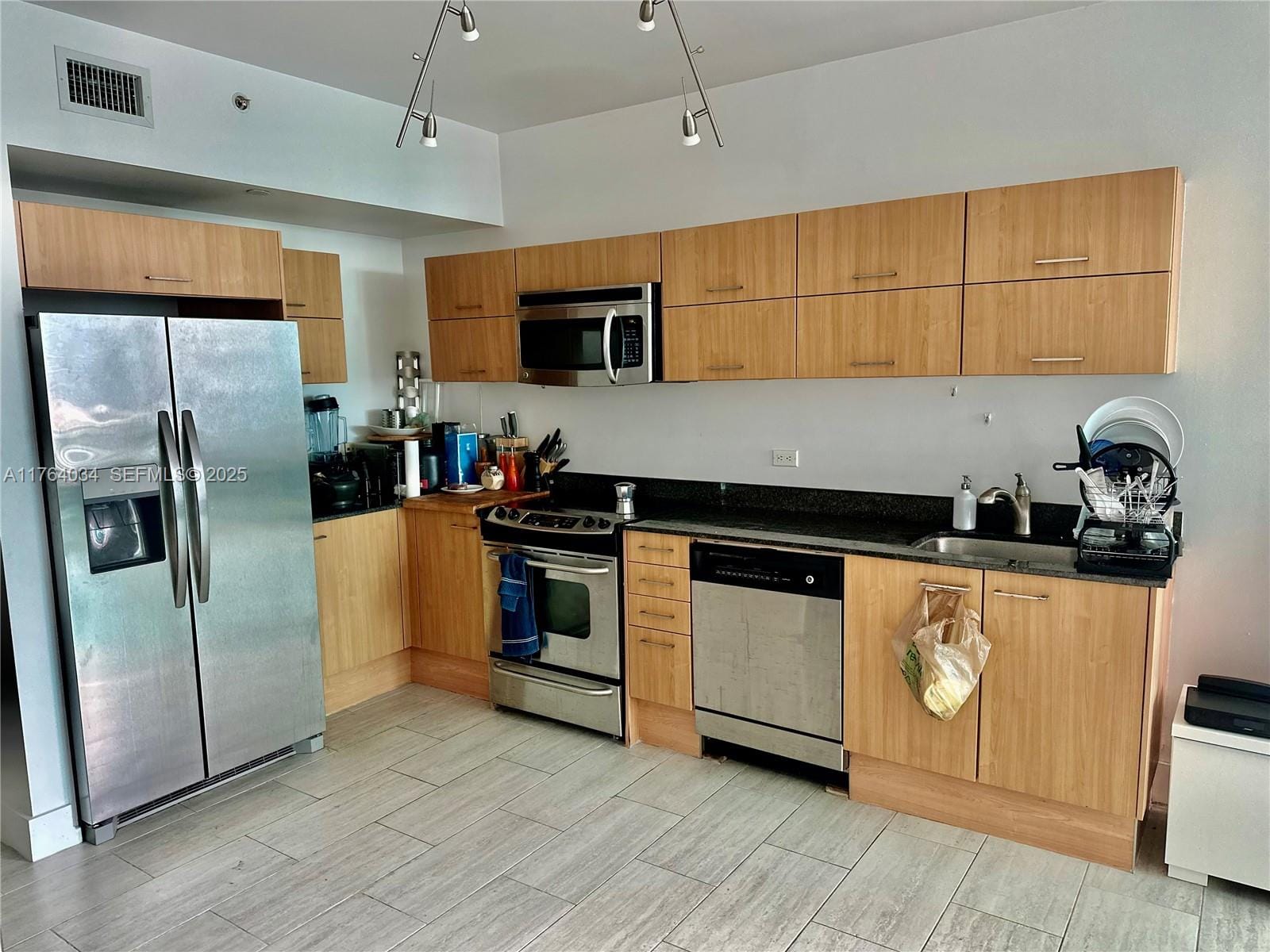 350 S Miami Avenue 2712, Miami, FL 33130 photo 6