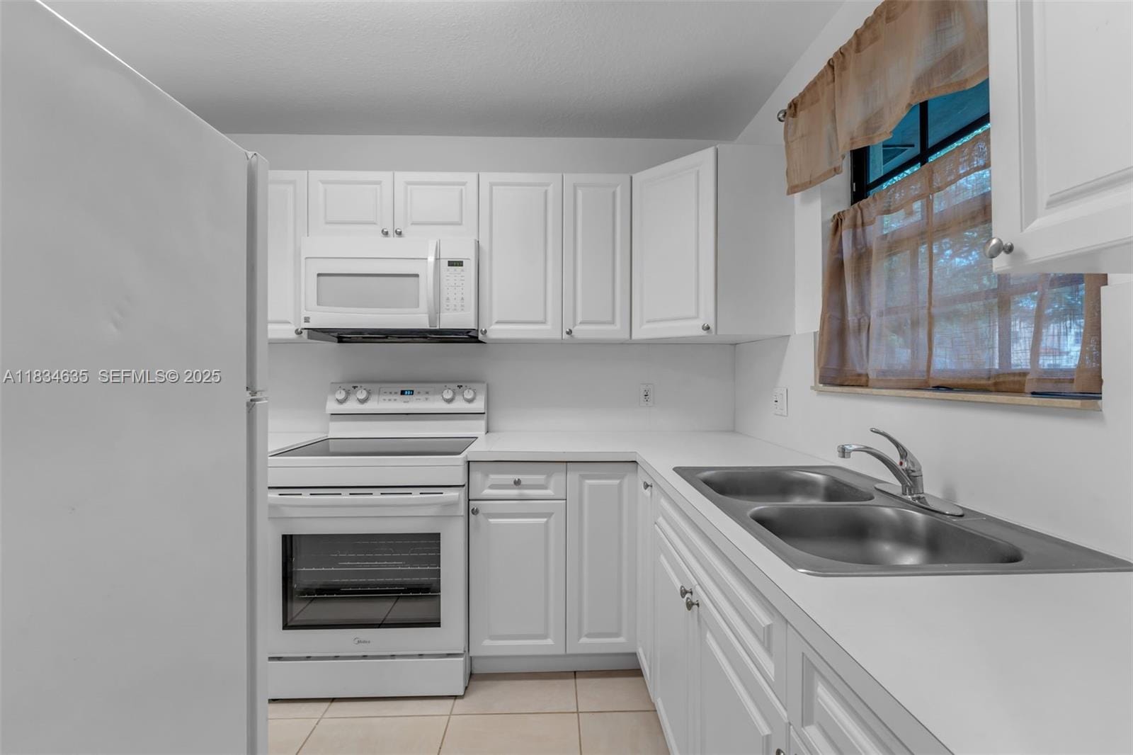 13926 SW 46th Terrace A - 351 — photo 9