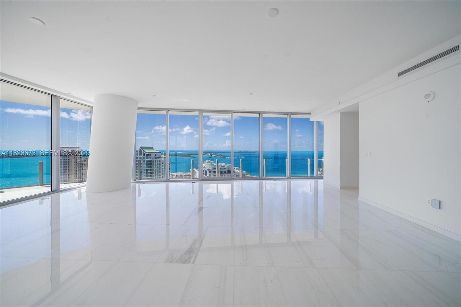 300 Biscayne Blvd Way 4301 — photo 2