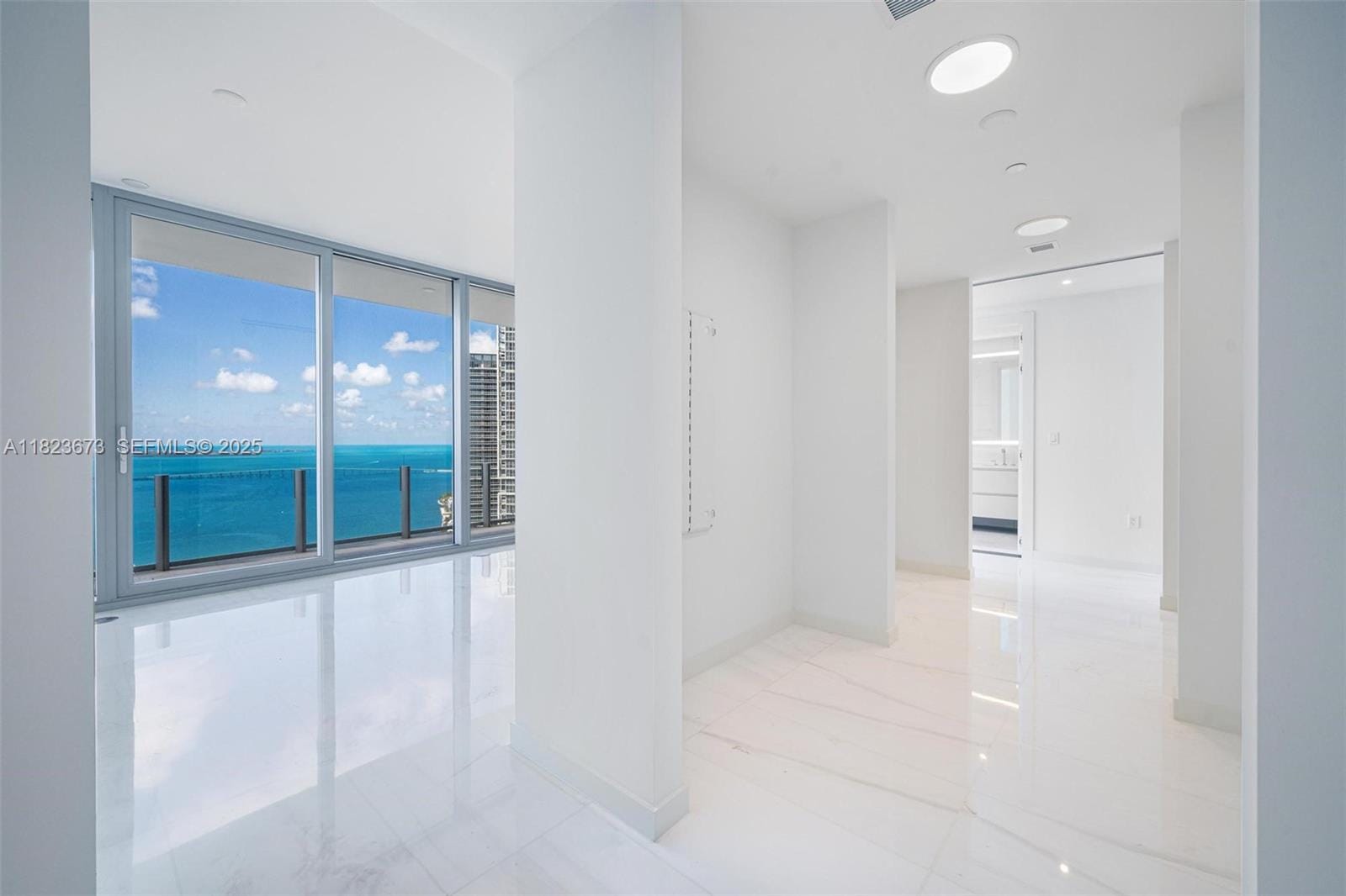 300 Biscayne Blvd Way 4301 — photo 11