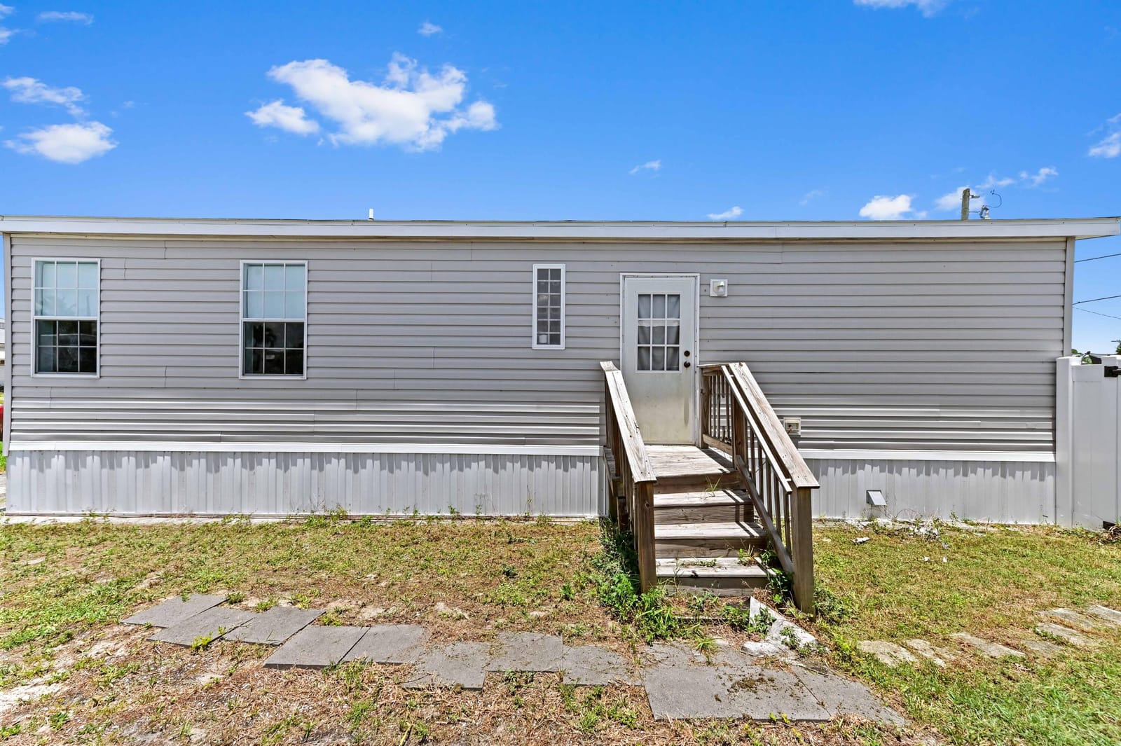 8169 SE Eagle Avenue, Hobe Sound, FL 33455 photo 5