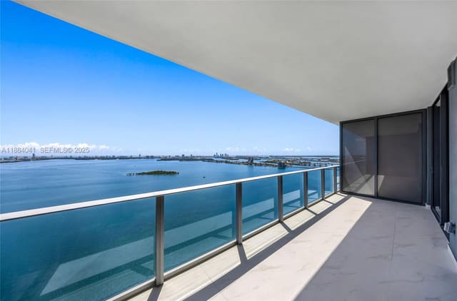 700 NE 24th Street 3204, Miami, FL 33137