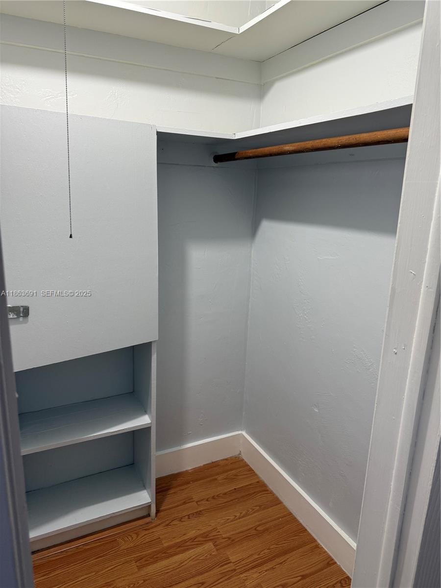 1733 Mayo Street 6 — photo 10