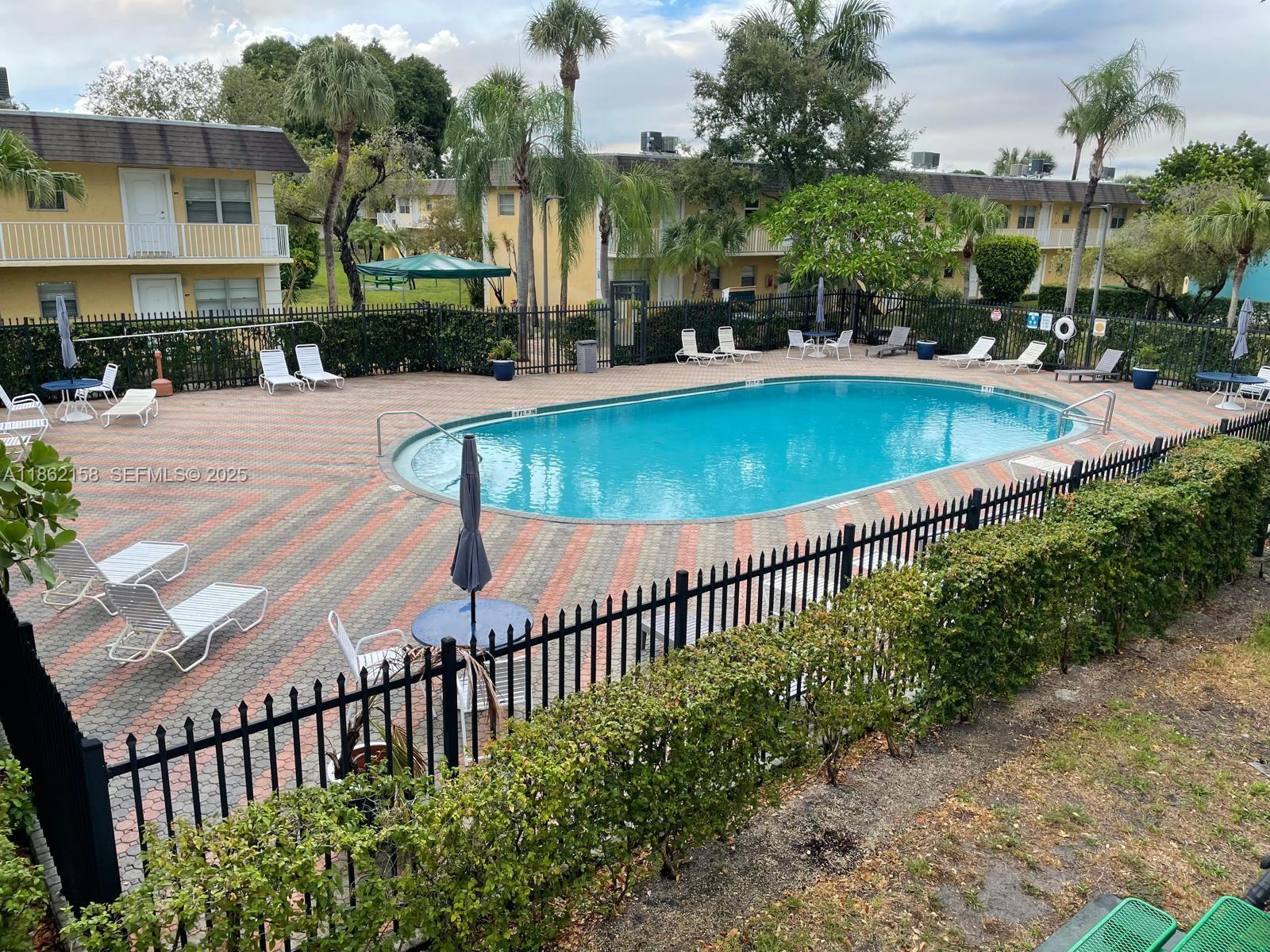 5162 NE 6th Avenue 308, Oakland Park, FL 33334, Oakland Park