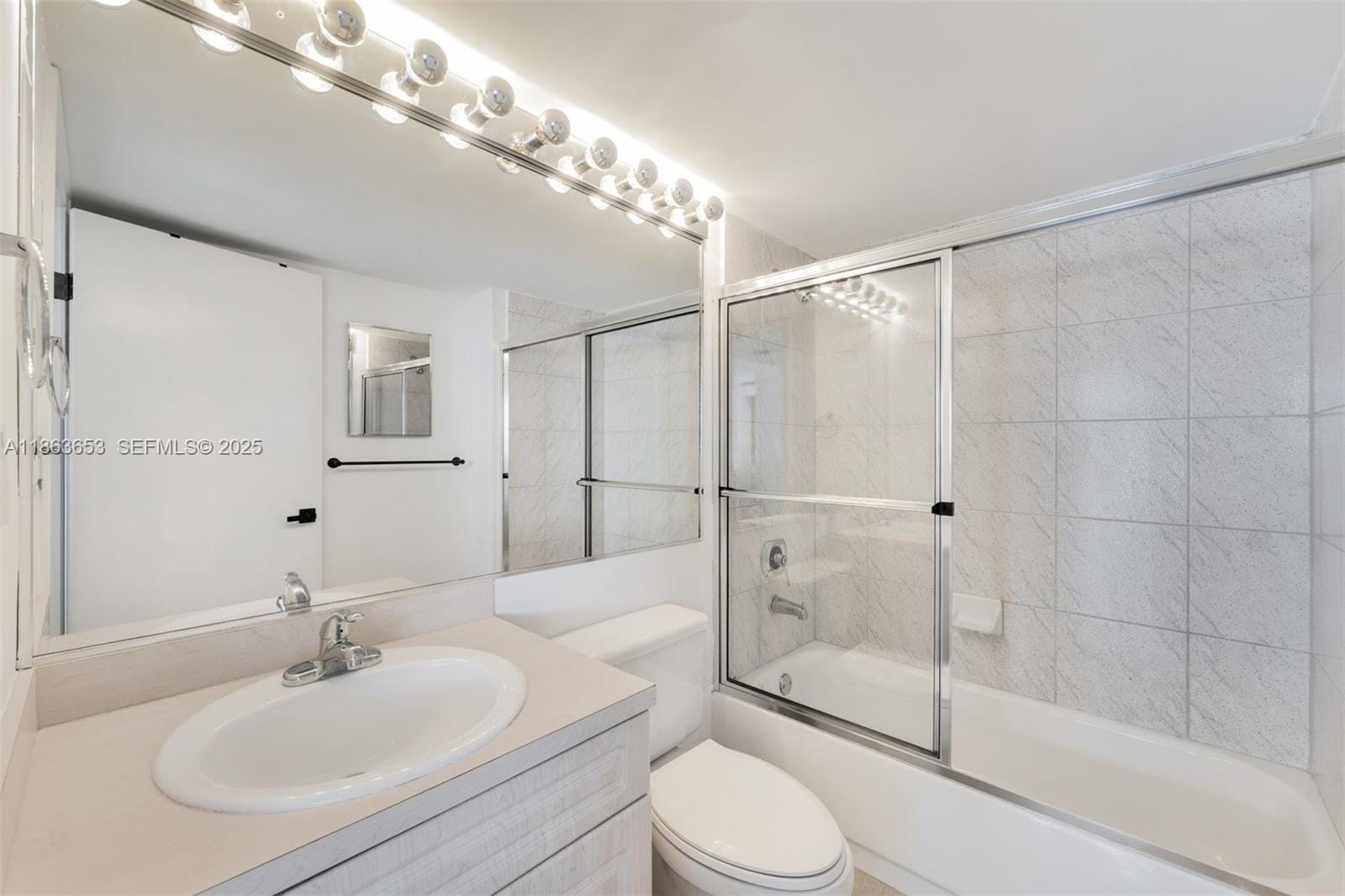 3411 Indian Creek Drive 901 — photo 7