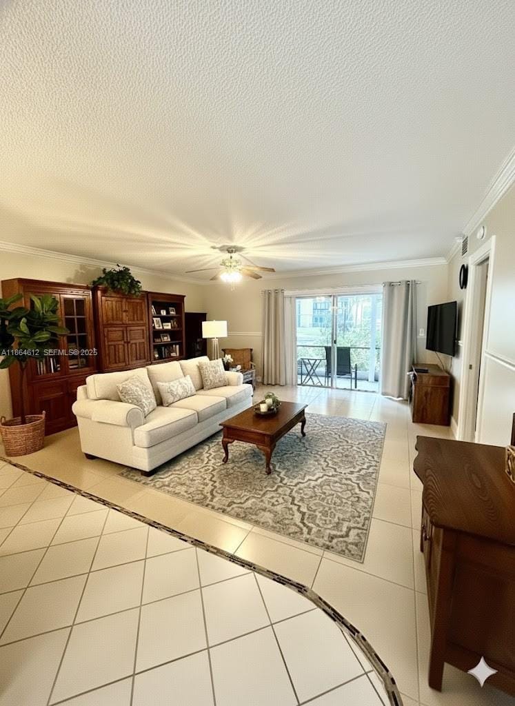 111 S Hollybrook Drive 107 — photo 2