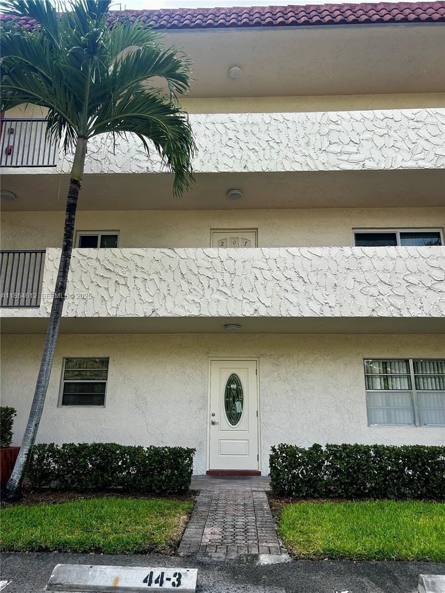 111 S Hollybrook Drive 107, Pembroke Pines, FL 33025 photo 14