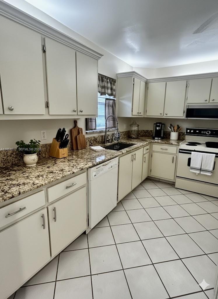 111 S Hollybrook Drive 107 — photo 6
