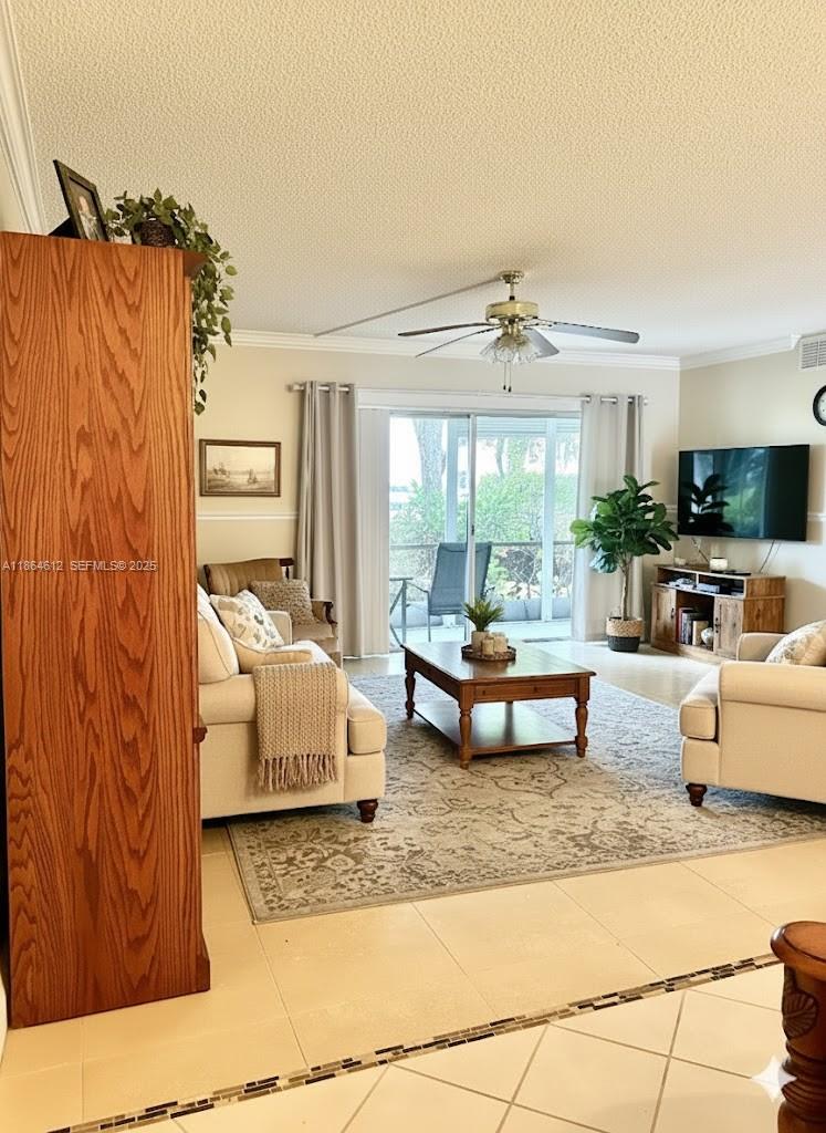 111 S Hollybrook Drive 107, Pembroke Pines, FL 33025, Pembroke Pines