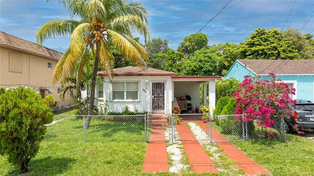 926 NW 24th Court, sold in Riverside Farms, Miami, FL