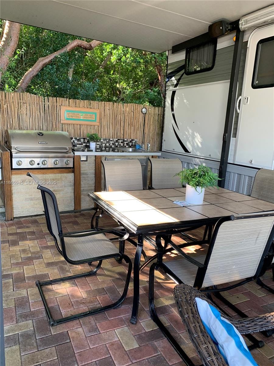 325 Calusa Street 120 — photo 9