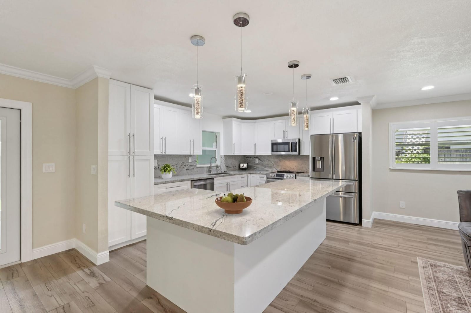 7820 NW 45th Street — photo 9