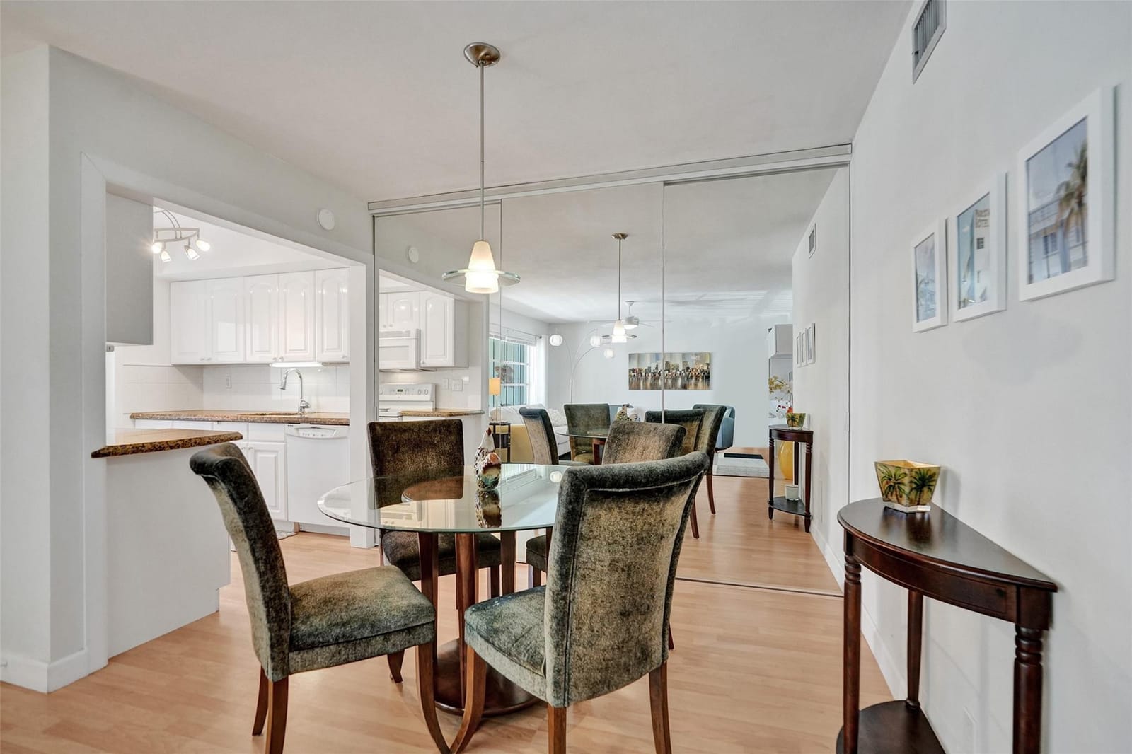 930 SE 9th Avenue 16 — photo 11