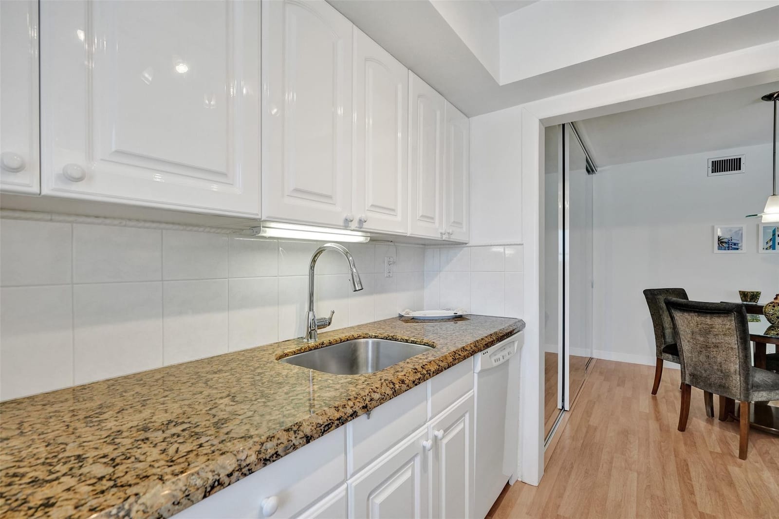 930 SE 9th Avenue 16, Pompano Beach, FL 33060 photo 19