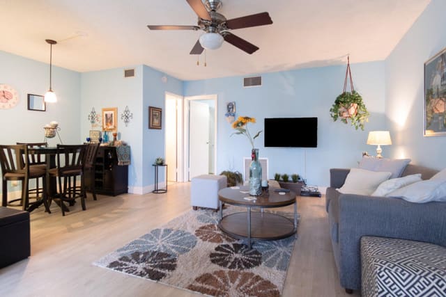 804 SE 7th Street 301, sold in Hampton Gardens 1 Condo, Deerfield Beach, FL