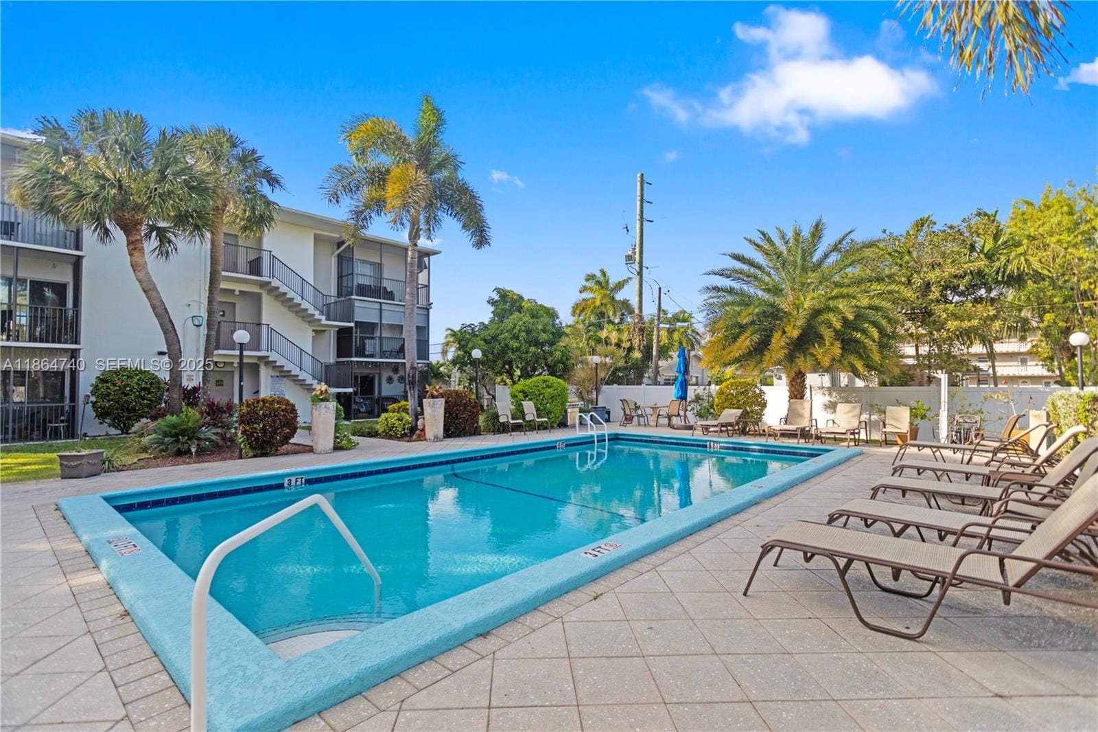 701 NE 1st Court 209, Hallandale Beach, FL 33009 photo 13