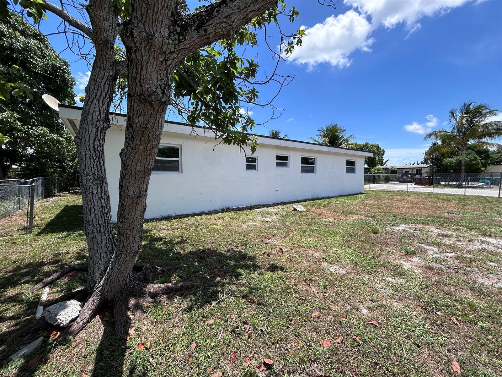 1835 NW 122nd Street, Miami, FL 33167 photo 20