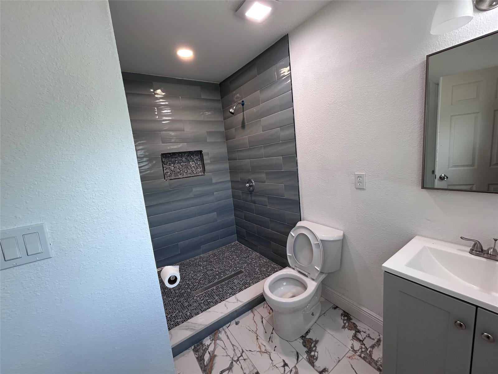 1835 NW 122nd Street, Miami, FL 33167 photo 9