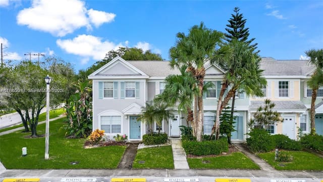 8066 Sanibel Drive 8066, Tamarac, FL 33321