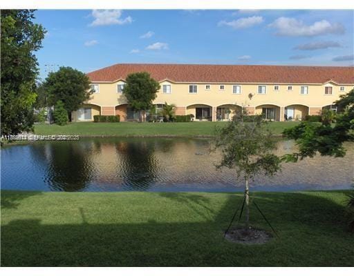 8066 Sanibel Drive 8066 — photo 10