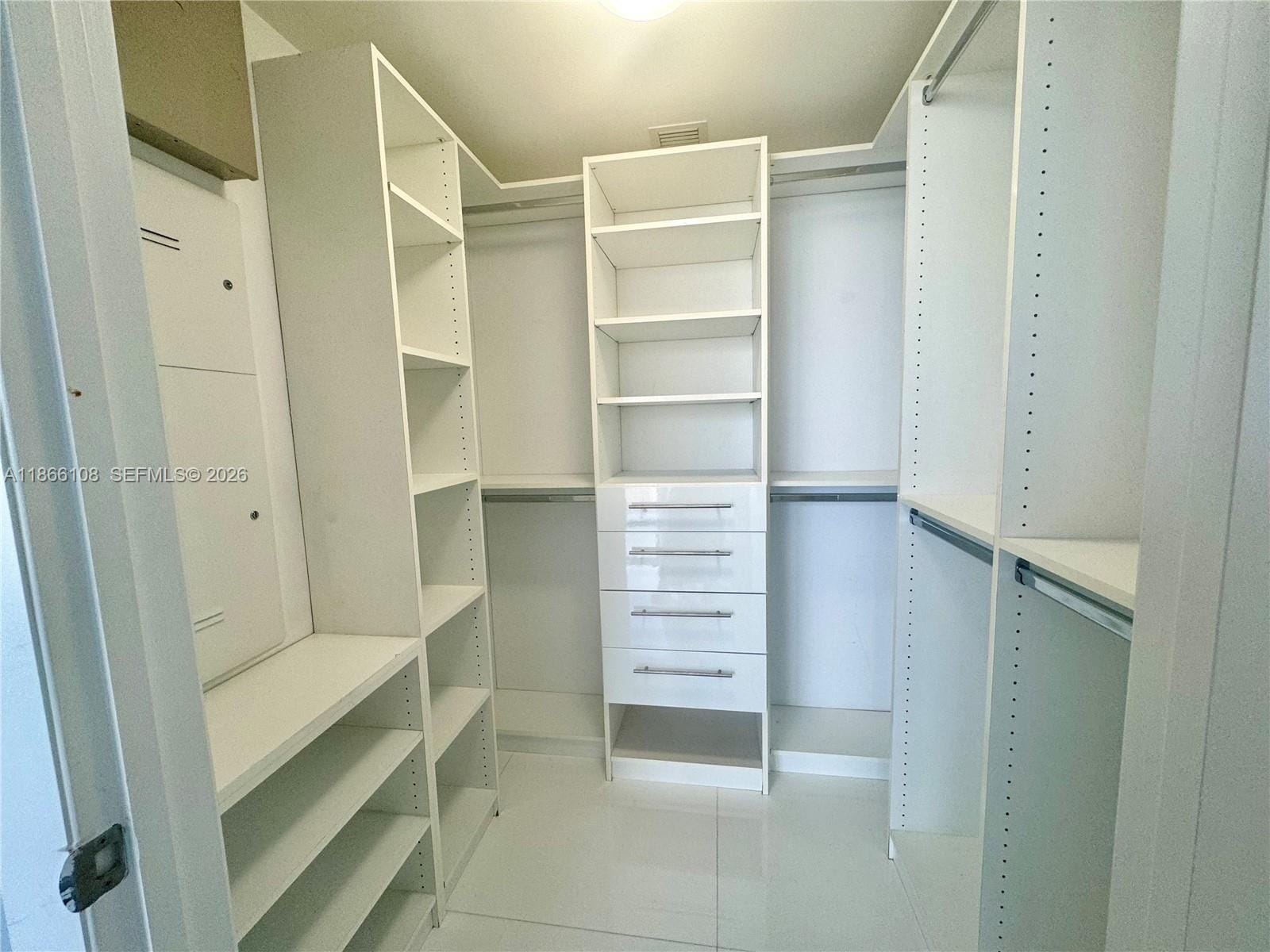 495 Brickell Avenue 3504, Miami, FL 33131 photo 26