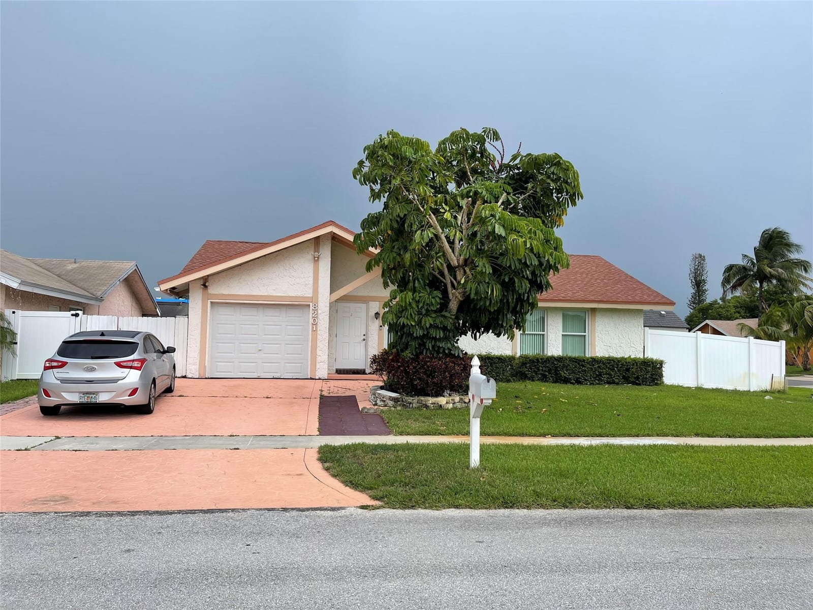8201 SW 12th Court, North Lauderdale, FL 33068