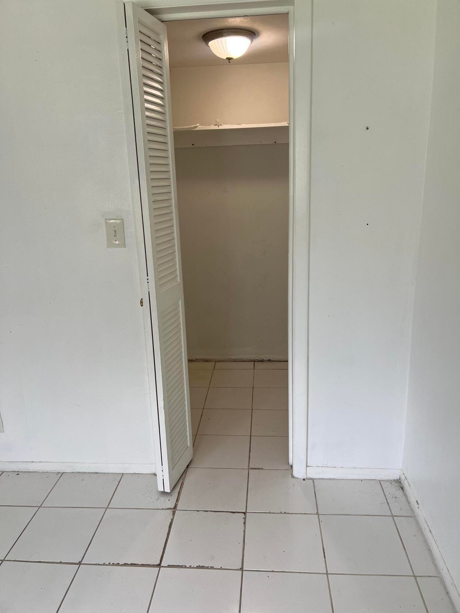 1280 NW 43rd Terrace 111, Lauderhill, FL 33313 photo 9
