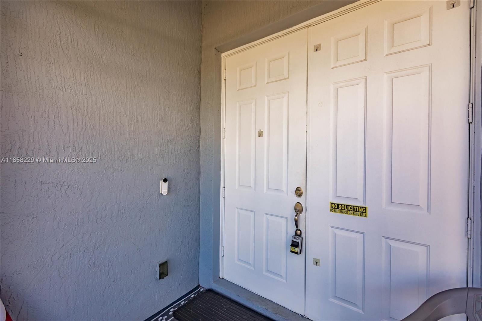 5407 Seagrape Drive — photo 4